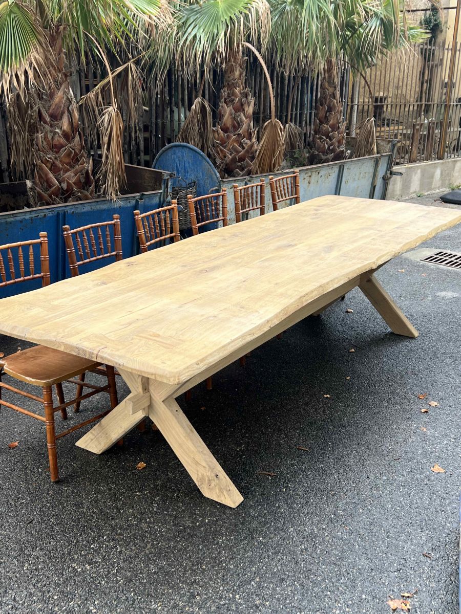 Table industrielle bois et métal | Design contemporain Table industrielle bois et métal | Design contemporain